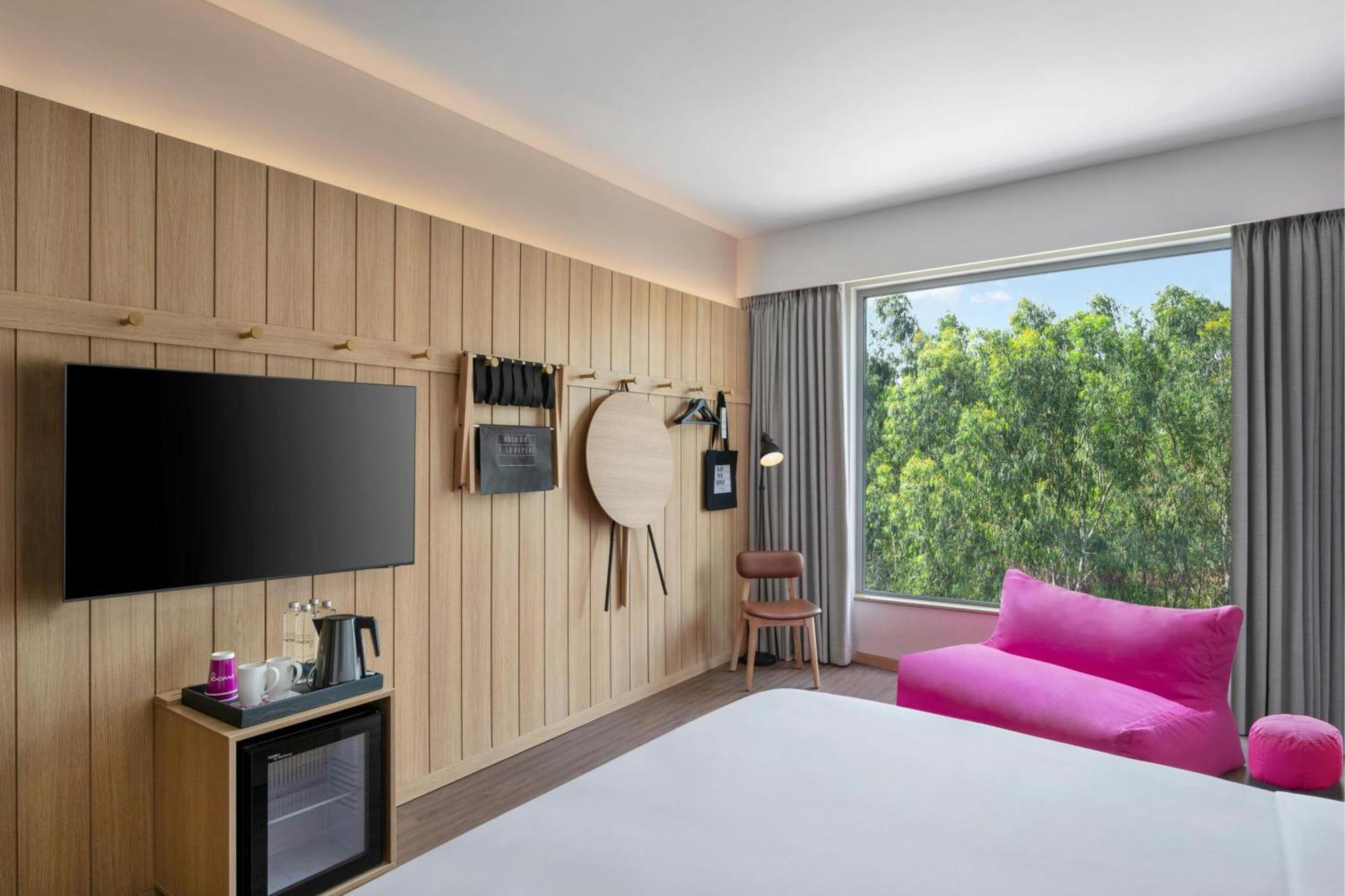 ホテル Moxy Bengaluru Airport Prestige Tech Cloud Devanahalli エクステリア 写真