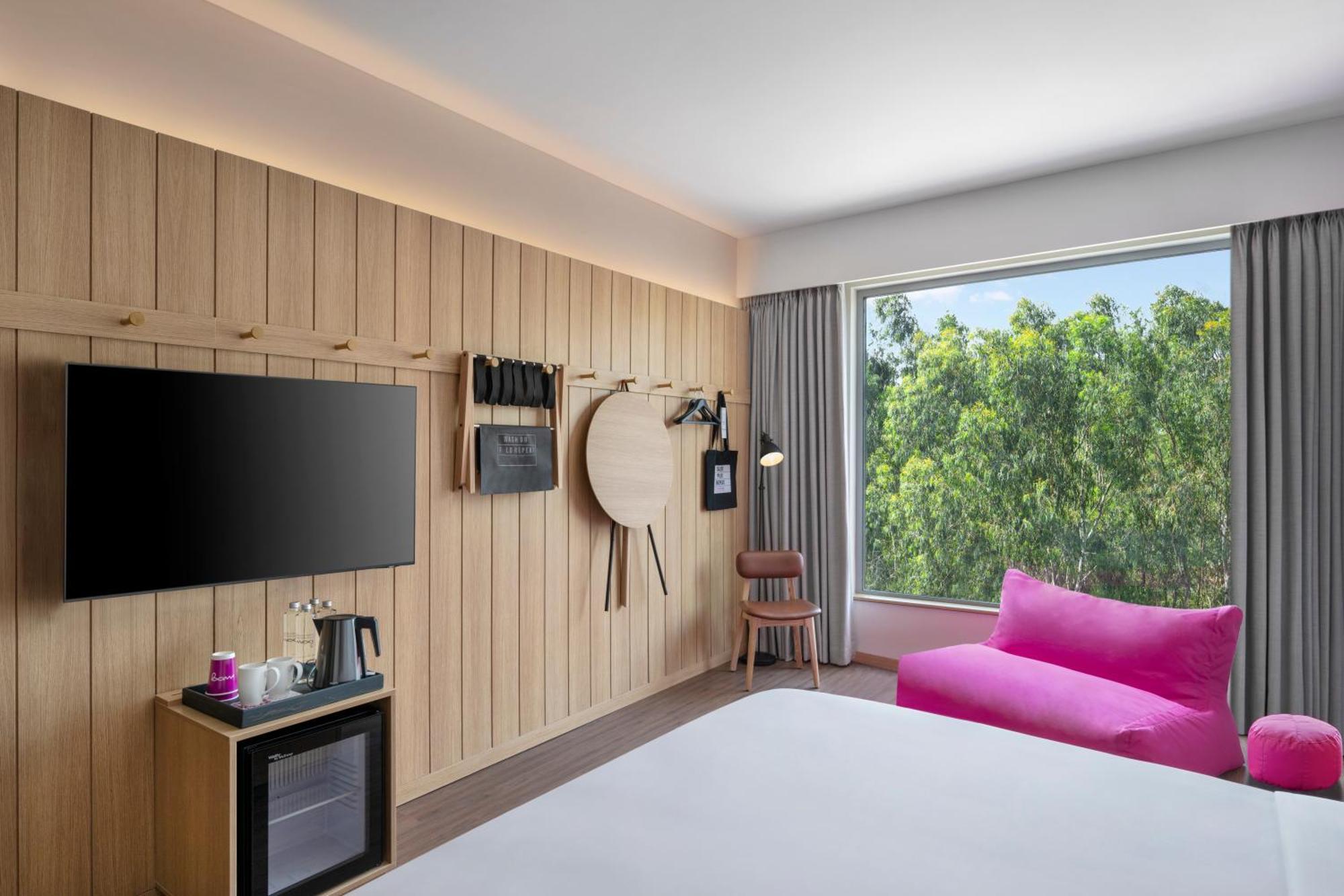 ホテル Moxy Bengaluru Airport Prestige Tech Cloud Devanahalli エクステリア 写真