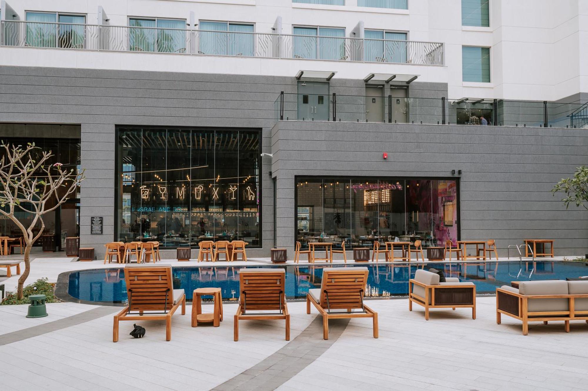 ホテル Moxy Bengaluru Airport Prestige Tech Cloud Devanahalli エクステリア 写真