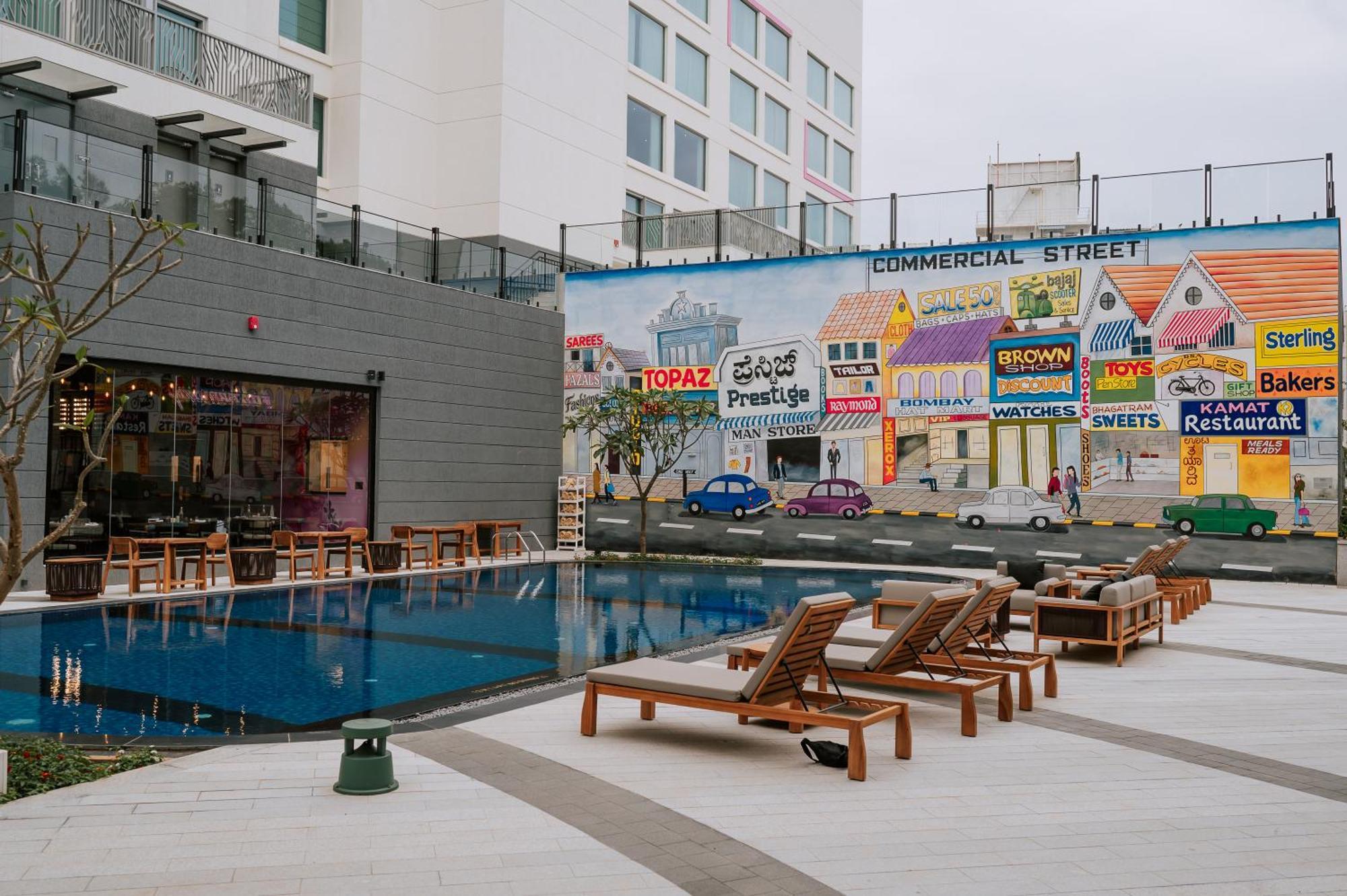 ホテル Moxy Bengaluru Airport Prestige Tech Cloud Devanahalli エクステリア 写真
