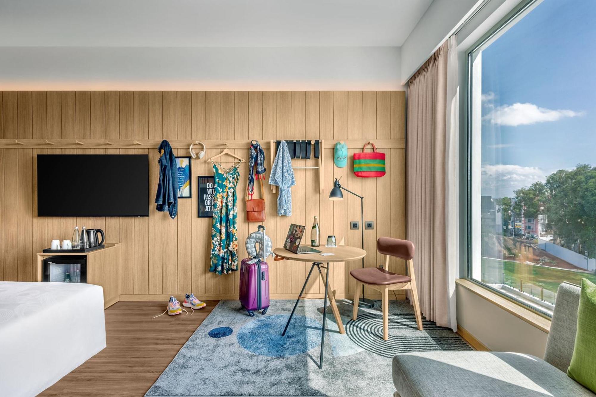 ホテル Moxy Bengaluru Airport Prestige Tech Cloud Devanahalli エクステリア 写真