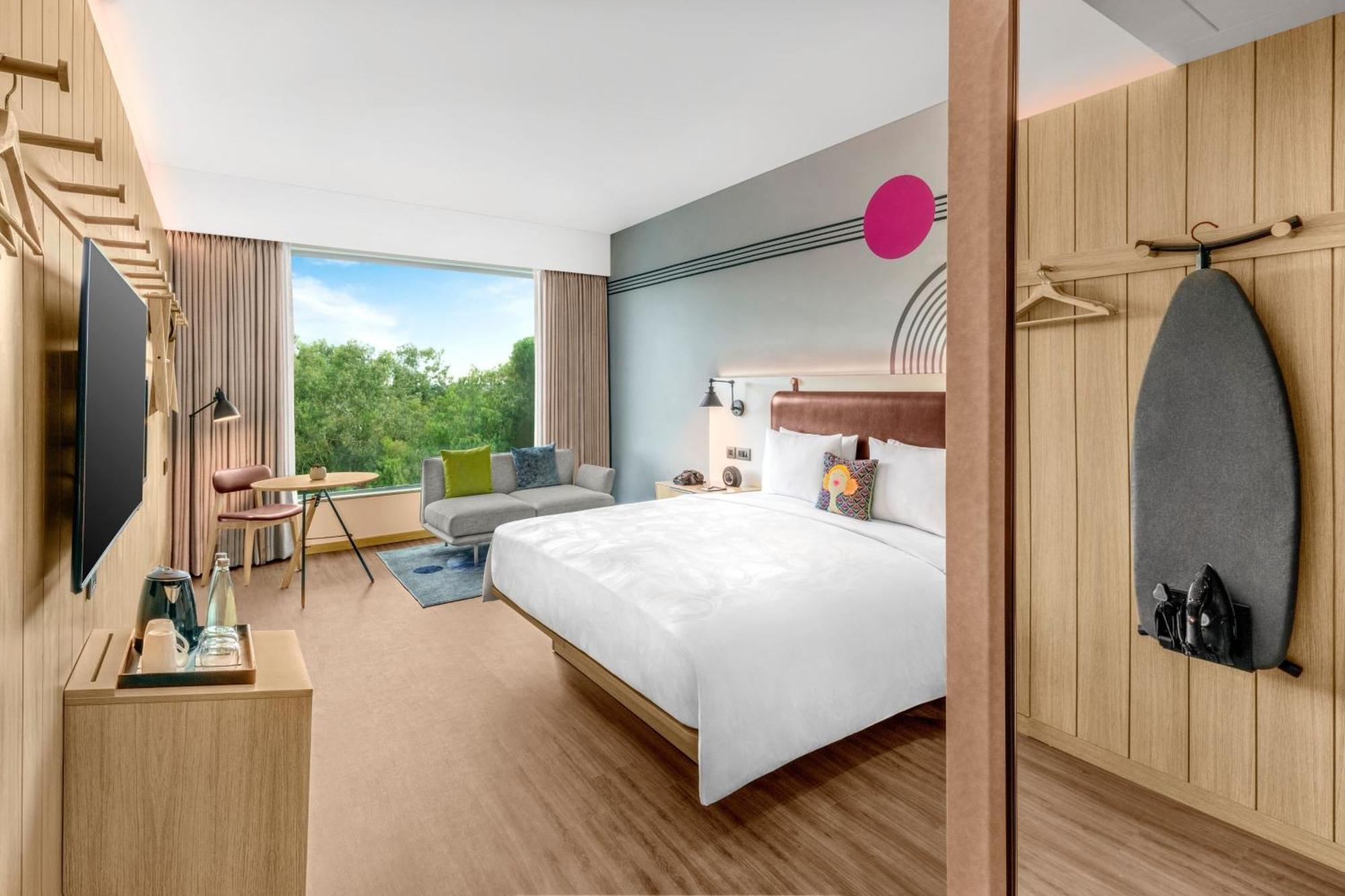ホテル Moxy Bengaluru Airport Prestige Tech Cloud Devanahalli エクステリア 写真